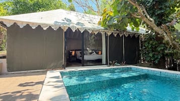 Deluxe Tent, Garden View | Pool