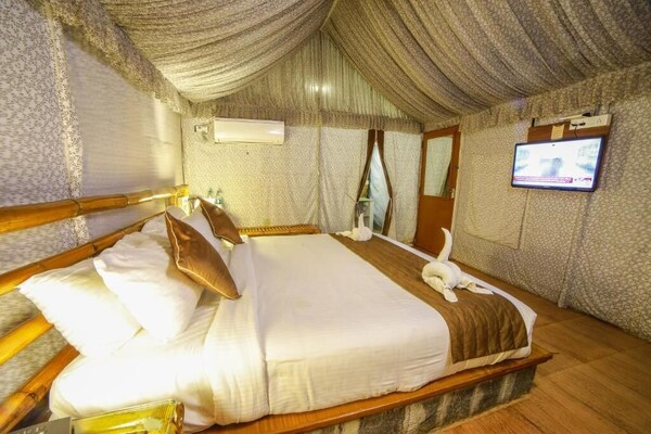 Wow Bison Woods Veg Resort Yercaud - Yercaud