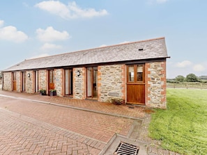 Exterior - 1 Bed in Launceston (oc-brlon) (Launceston)