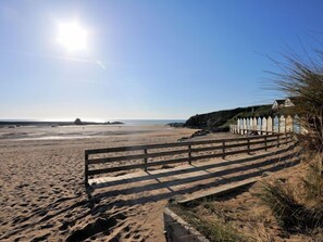 Beach - 1 Bed in Launceston (oc-brlon) (Launceston)