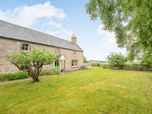 Exterior - 3 Bed in Elgin (oc-oldfh) (Elgin)