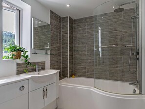 Bathroom - 2 Bed in Bideford (oc-sscpe) (Westward Ho!)