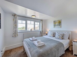 Room - 11 Bed in Bideford (oc-redla) (Instow)