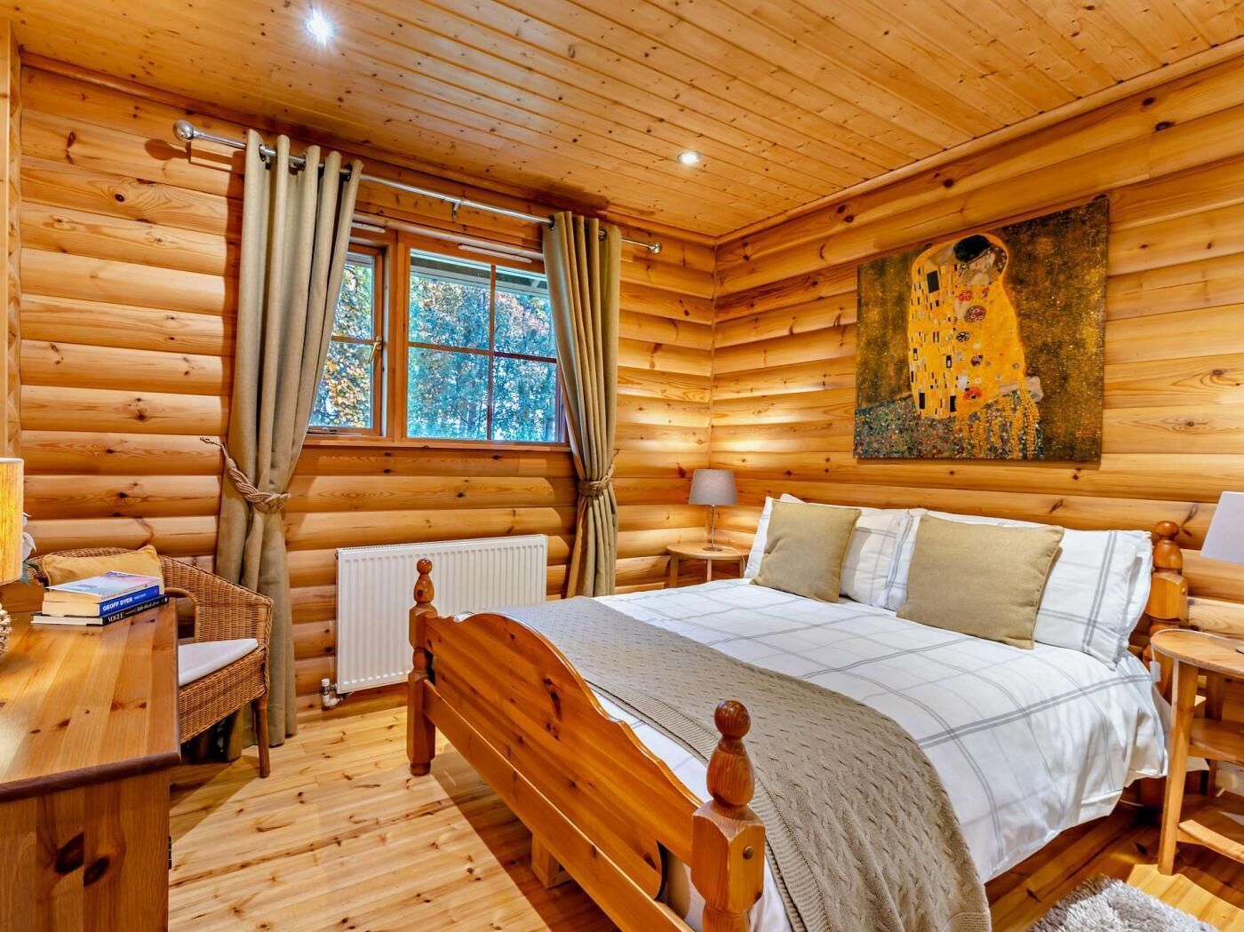 3 bedrooms, free WiFi, bed sheets