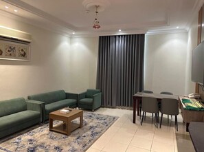 Apartment | Living area - rose city (taif)