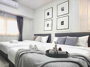 Iron/ironing board, free WiFi - Arun Sa Wad - Chinatown Queen Room (Krung Thep Maha Nakhon)