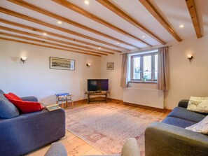 Living area - 3 Bed in Corpusty (oc-ottn8) (Corpusty)