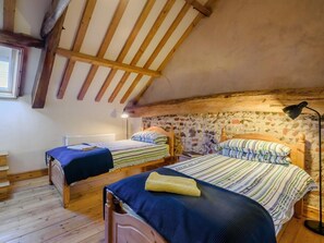 Room - 3 Bed in Corpusty (oc-ottn8) (Corpusty)