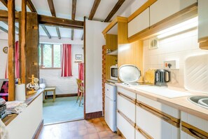 Private kitchen - 1 Bed in Norwich (oc-stbn8) (Mulbarton)