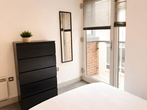 2 Schlafzimmer, Bügeleisen/Bügelbrett, WLAN, Bettwäsche