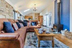 Living area - 2 Bed in Newquay (oc-trebu) (Trebudannon)