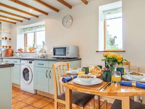 Dining - 2 Bed in Diss (oc-oxbar) (Market Weston)