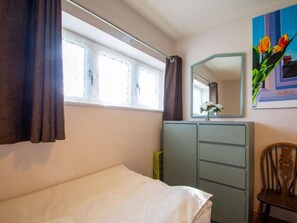 Room - 2 Bed in Pickering (oc-27112) (Allerston)