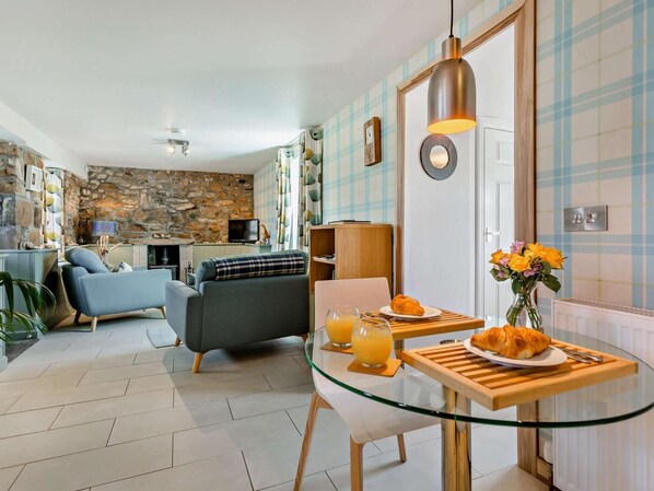 Dining - 1 Bed in Forres (oc-32129) (Alves)