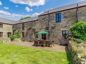 Outdoor dining - 3 Bed in Penzance (oc-36257) (Trescowe)