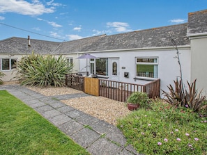 Terrace/patio - 2 Bed in Helston (oc-36430) (Mullion)