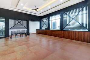 Interior - Hotel Southgate (Thiruvananthapuram)
