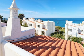 Property grounds - Blue Horizon Apartment with a Beautiful Ocean View (Carvoeiro)