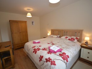 Free WiFi, bed sheets - 1 Bed in Barnstaple (oc-40352) (Yarnscombe)
