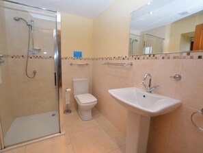 Bathroom - 2 Bed in Mold (oc-41656) (Pen-y-cefn)