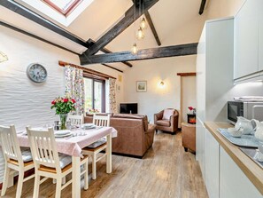 Dining - 2 Bed in Looe (oc-43127) (Saint Martin-by-Looe)