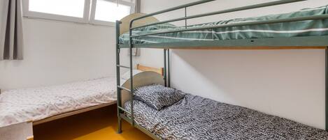 1 chambre, Wi-Fi, draps fournis
