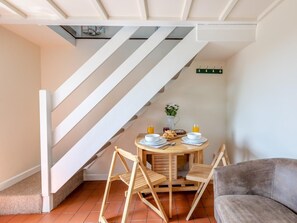 Dining - 1 Bed in Okehampton (oc-42982) (Petrockstow)