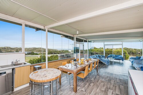 The Glass House - Front Row Luxury with Uninterrupted Ocean and River Views