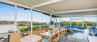 The Glass House - Front Row Luxury with Uninterrupted Ocean and River Views