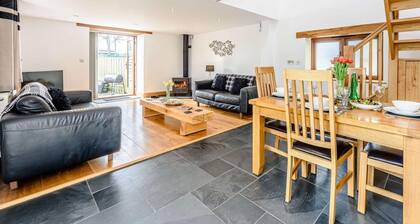 2 Bed in Holsworthy (oc-43239)