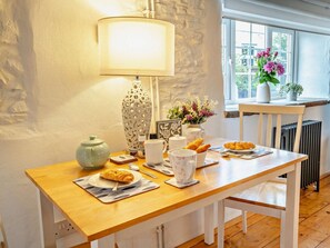 Dining - 1 Bed in Kidwelly (oc-43406) (Kidwelly)