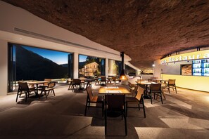 Dining - Enjoy nature Be energetic (Zunyi)