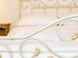 Room - 2 Bed in Buxton (oc-pk655) (Blackwell)