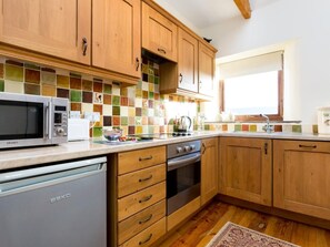Private kitchen - 2 Bed in Buxton (oc-pk655) (Blackwell)