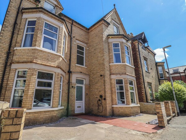 Exterior - Lansdowne Grange (Bridlington)