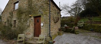 2 Bed in Hope Valley (oc-pk431)