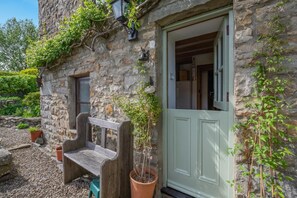 Property grounds - 1 Bed in Richmond (oc-44401) (Healaugh)