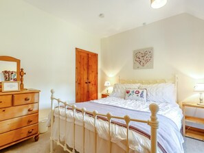 Room - 1 Bed in Ashbourne (oc-pk527) (Parwich)
