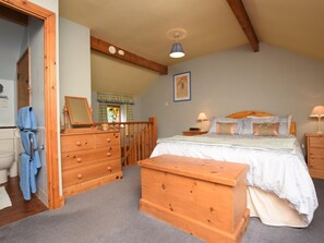 Travel cot, free WiFi, bed sheets - 1 Bed in Eyam (oc-pk478) (Eyam)