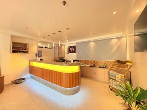 Quầy tiếp tân