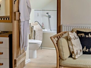 Bathroom - 2 Bed in Dronfield (oc-pk612) (Barlow)