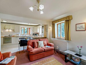 Living area - 2 Bed in Dronfield (oc-pk612) (Barlow)