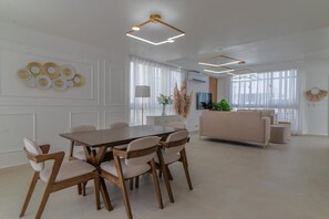House - Bright 3BR Villa With Private Pool in Punta Cana By Vistacana Rentals (Punta Cana)