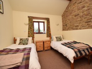 Room - 2 Bed in Whaley Bridge (oc-pk741) (Whaley Bridge)