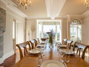 Dining - 4 Bed in Matlock (oc-pk861) (Holloway)