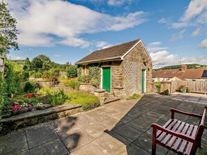 Exterior - 2 Bed in Belper (oc-pk934) (Ambergate)