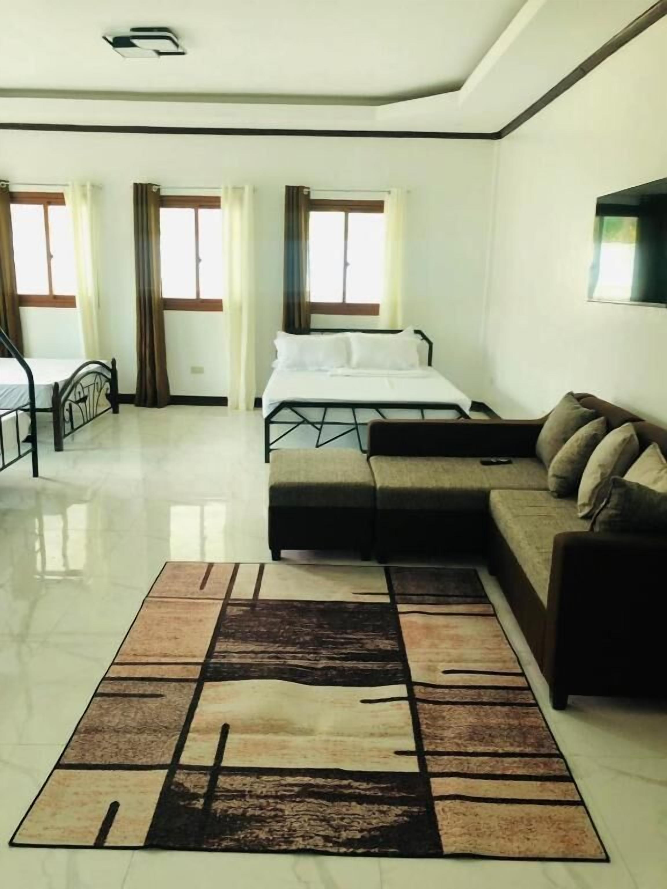 Habitación familiar, balcón