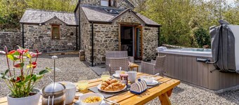 2 Bed in Aberaeron (oc-45333)