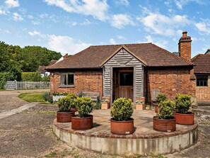 Exterior - 1 Bed in Pett Level (oc-bt074) (Fairlight)