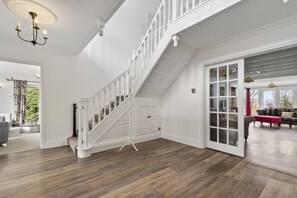 Interior - 6 Bed in Bideford (oc-47214) (Westward Ho!)